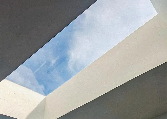 Roam Skylight, 2br, 2ba, 120 Sqm, 6pax, Near Bts Apartment Bangkok